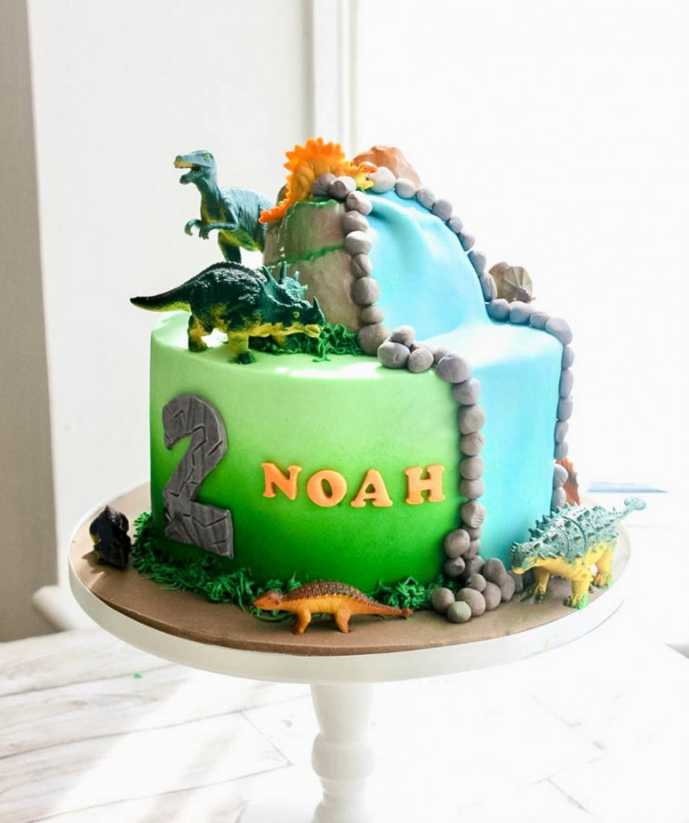 Dinosaur Cake Ideas Kids Will Love - Find Your Cake Inspiration